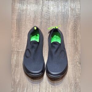 NWT OOFOS OOmg Sport Men's Black Shoes Sneakers Size US 10.5